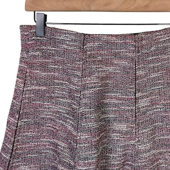 LOFT NWT Red Black White Tweed Textured Pleated Pull On Flare Skater Skirt - Picture 5 of 9